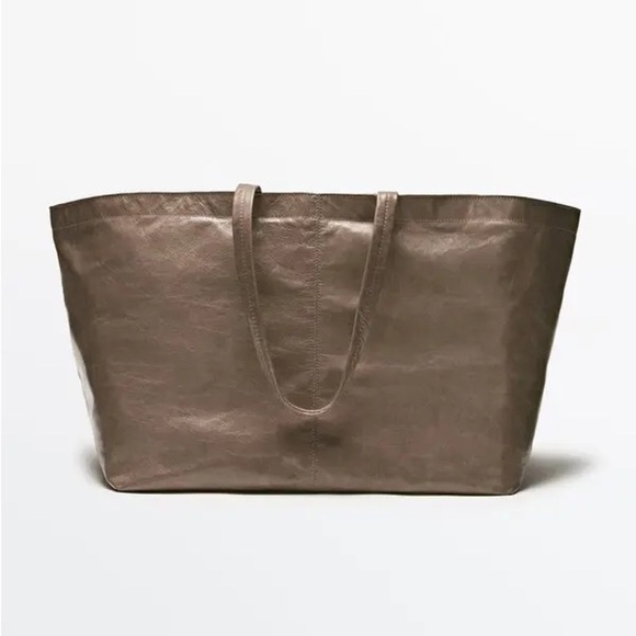 NWT. Massimo Dutti Mole Brown Crackled Leather Shopper Bag.